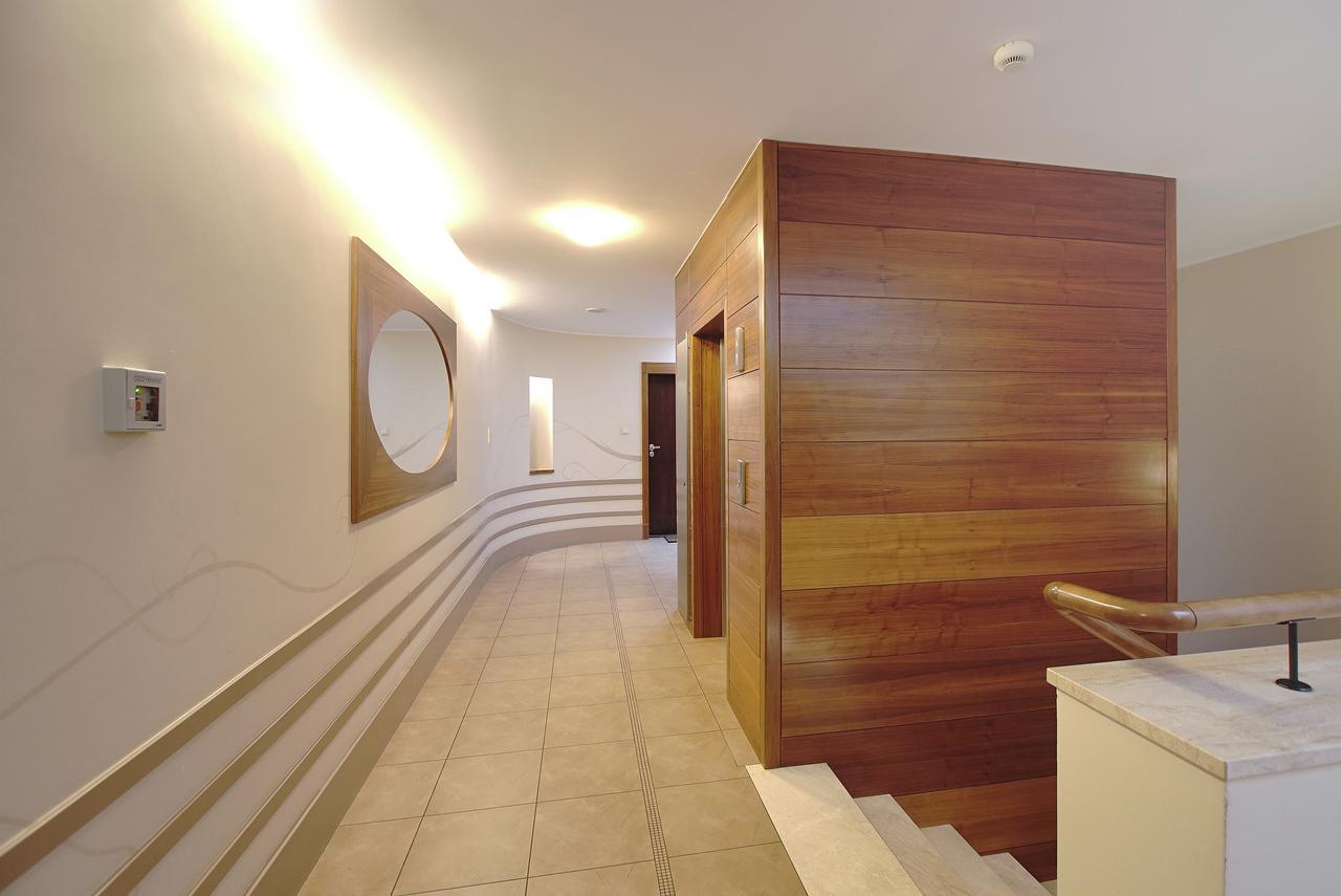 Beachfront Apartment Haga With Free Parking By Noclegi Renters โซพอต ภายนอก รูปภาพ